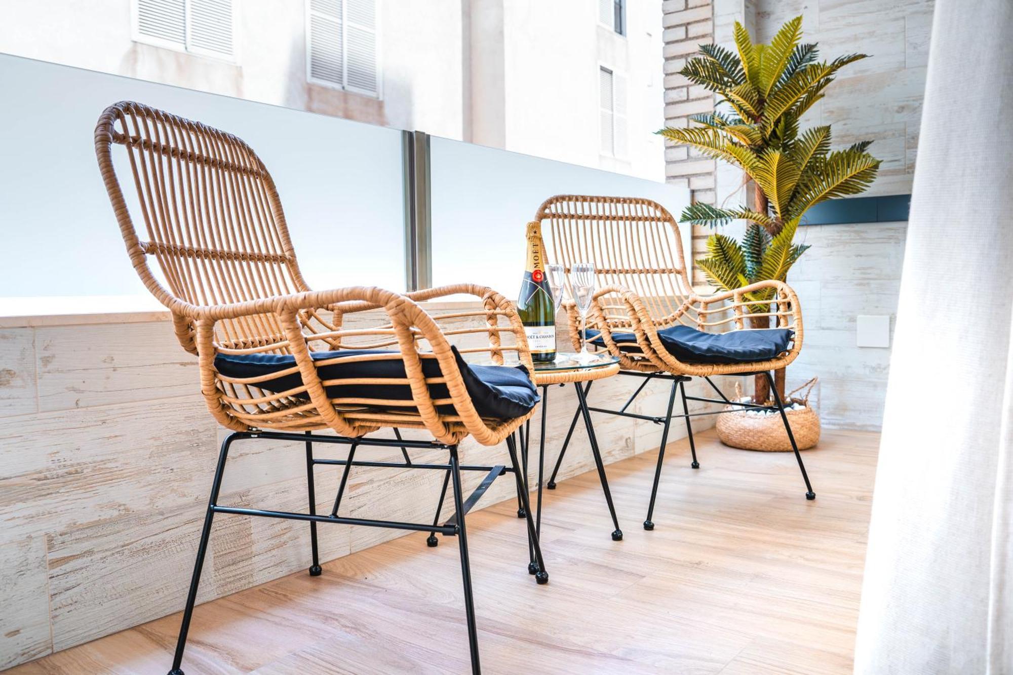Apartamento Boutique Beluga Garrucha Exteriör bild